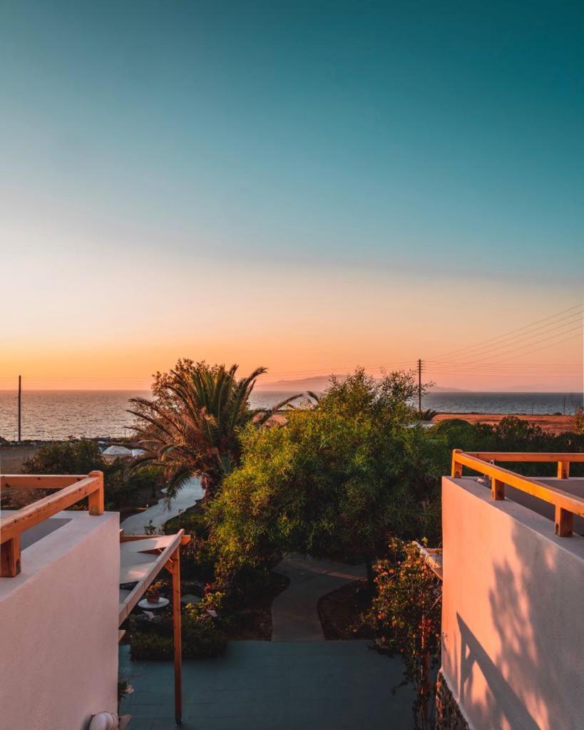 Ecoxenia Aparthotel Oia  Ngoại thất bức ảnh